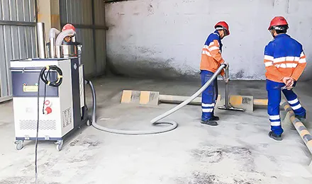 dust vacuum cleaners industrial