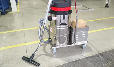 Industrial Push Vacuum Cleaner